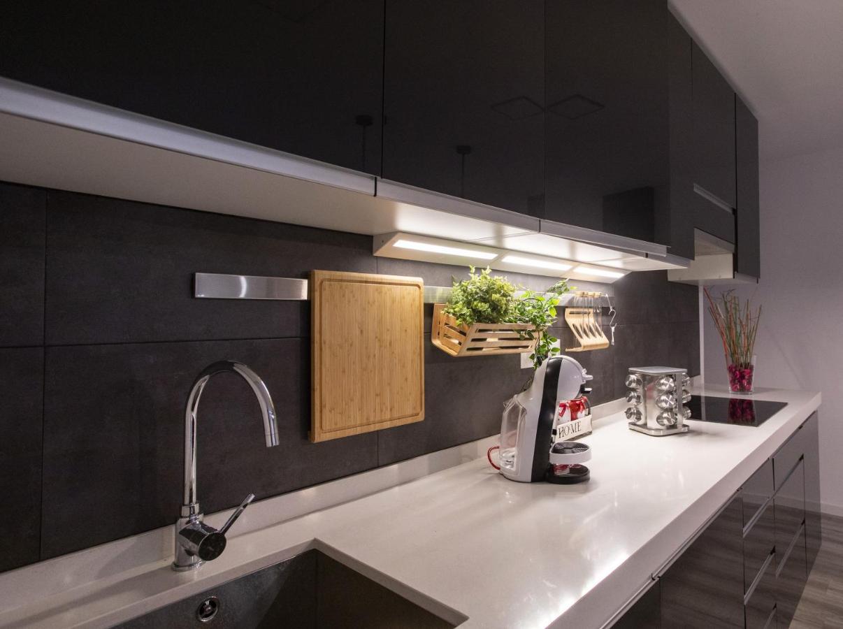 Apartamento Virgen Del Remedio โนเวลดา ภายนอก รูปภาพ